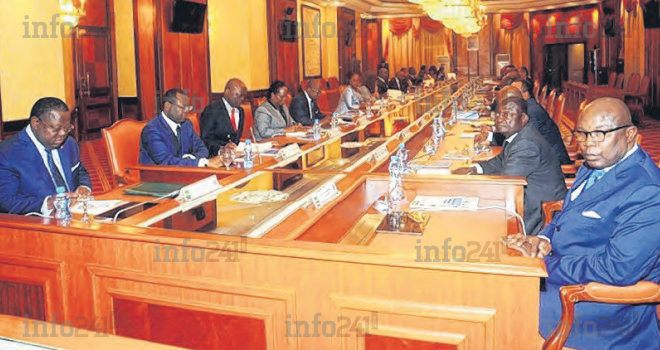 Un conseil des ministres prévu sans Ali Bongo, annulé à la dernière minute !
