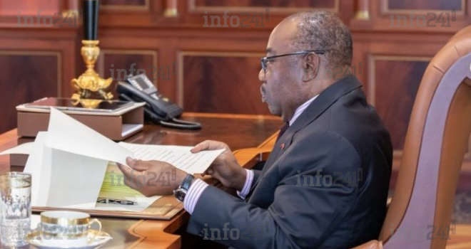 Coronavirus : Ali Bongo intime l’ordre à ses ministres de pas prendre des vacances !
