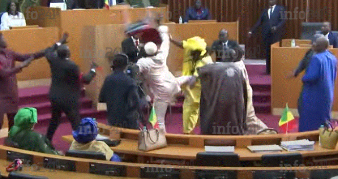 Sénégal : deux députés de l’opposition emprisonnés pour avoir giflé leur collègue de la majorité