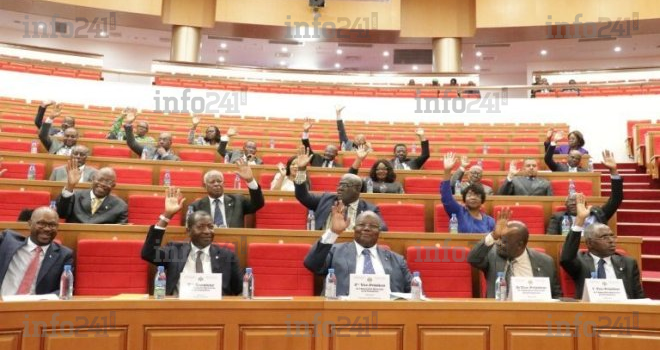 Les députés gabonais adoptent à l’unanimité 4 lois pour renforcer la gouvernance et la santé publique