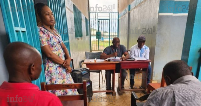 Moanda&nbsp;: Des parents d’élèves contraints de payer les profs&nbsp;pour sauver l’année scolaire de leurs enfants