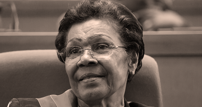 Rose Francine Etomba Alela Rogombé, de magistrate à politicienne gabonaise mitigée