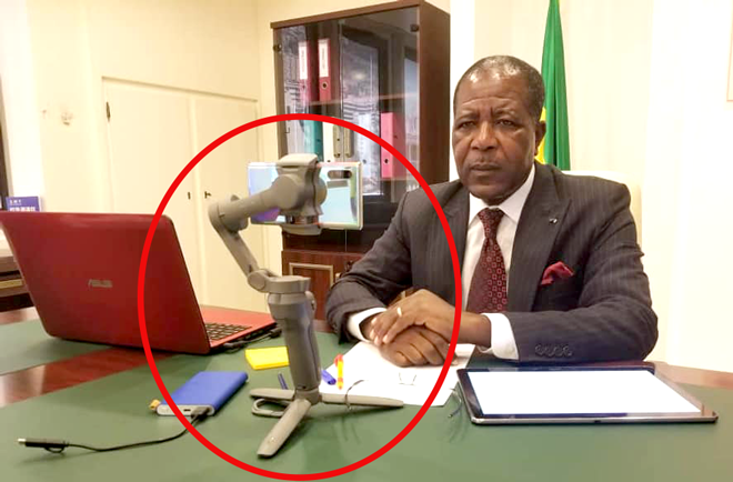 Mathias Otounga Ossibadjouo, le ministre le plus high-tech du gouvernement gabonais&nbsp;?