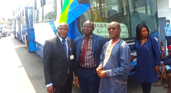 Les comptes de Sogatra bloqués, les agents en colère en sit-in devant les locaux de la CDC&nbsp;!