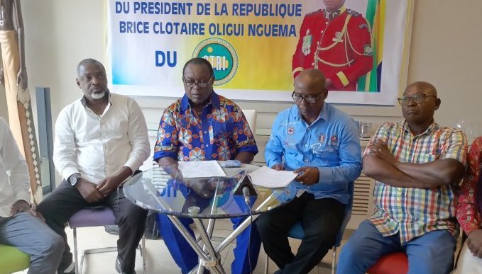 Transition&nbsp;: Féfé Onanga retourne sa veste pour Brice Oligui Nguema et crache sur Ali Bongo