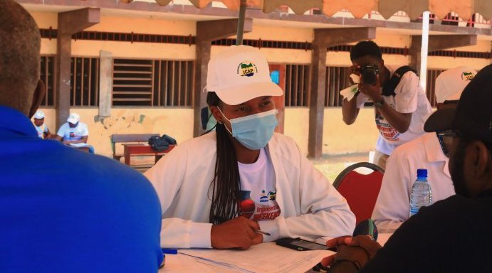 Prévention de l’hypertension et du diabète&nbsp;: 100 appareils de dépistage distribués à Libreville