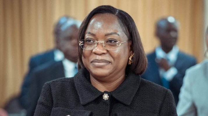 Gabon&nbsp;: Sans adversaire et à huis clos, Huguette Nyana Ekoume élue présidente du Sénat