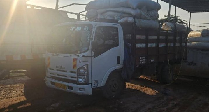 Gabon&nbsp;: Un camion bourré de kobolos cachés dans des sacs de farine saisi par les douanes