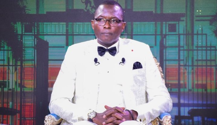 &laquo;&nbsp;Un candidat, un projet&nbsp;&raquo;&nbsp;: Boungoueres séduit les internautes gabonais par son sérieux et sa clarté