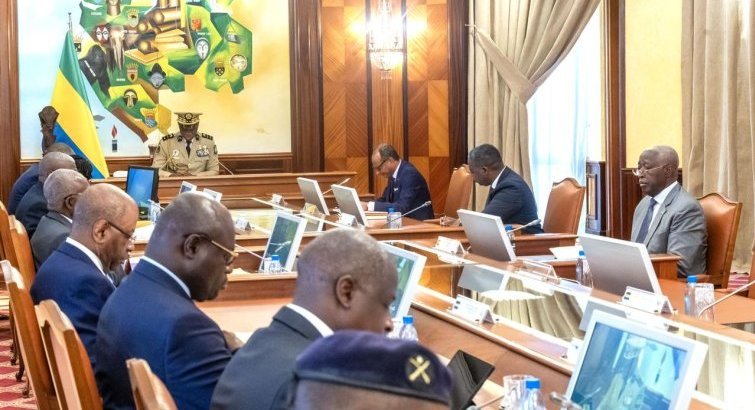 Le Gabon va emprunter plus de 91 milliards à la BIRD pour financer deux grands projets