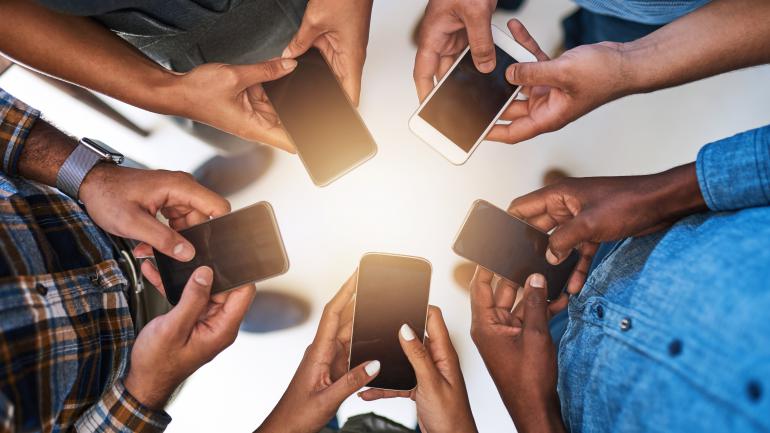 Internet Society et Facebook s’associent pour étendre la connectivité d’internet en Afrique