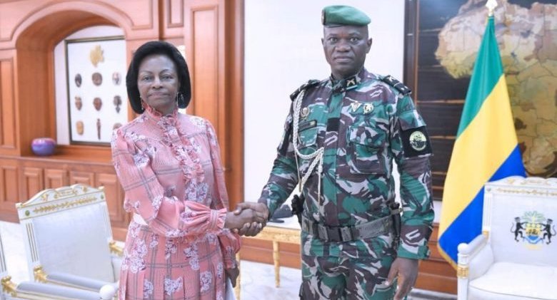 Statut de Mborantsuo&nbsp;: la cour constitutionnelle désavoue le décret du président de la transition