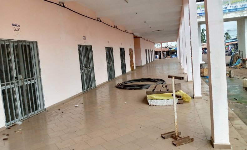 Port-Gentil&nbsp;: Le bloc 3 du marché du Grand village en ruine 18 mois après sa livraison